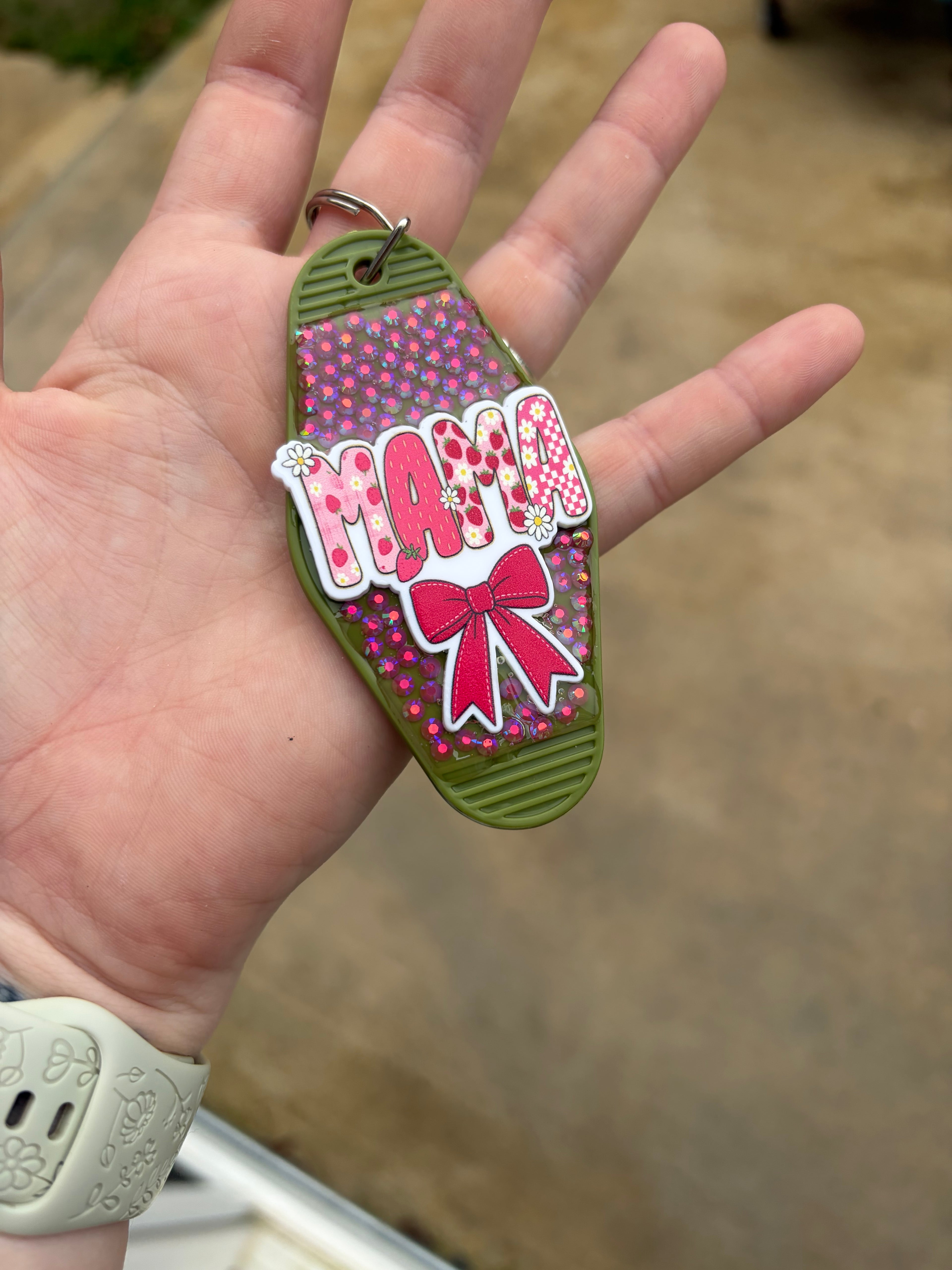 Green MAMA keychain